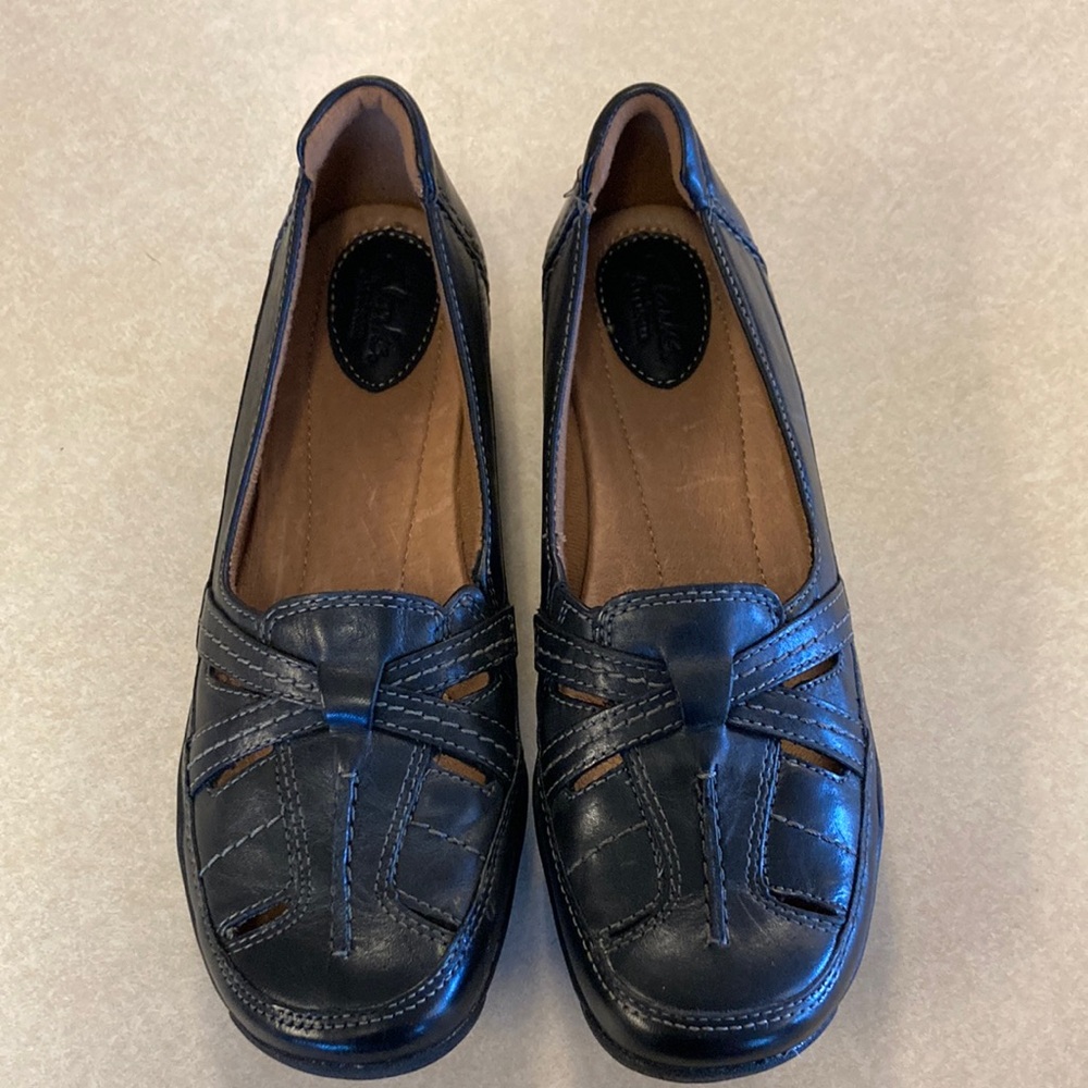 Women's Black Clark’s Loafers